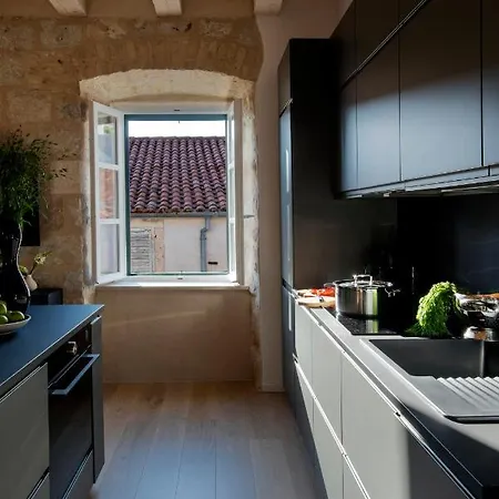 Two Bedroom Luxury Sorgo Cerva In Old Town Appartement Dubrovnik