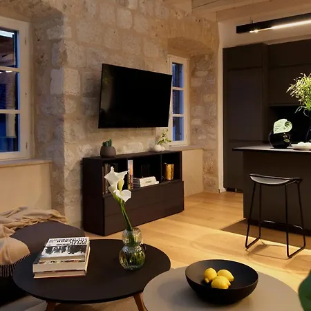 Two Bedroom Luxury Sorgo Cerva In Old Town *