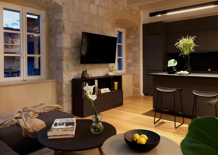 Two Bedroom Luxury Sorgo Cerva In Old Town *