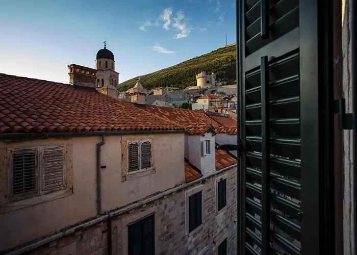 Two Bedroom Luxury Sorgo Cerva In Old Town Dubrovnik